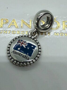 ✨🔥Pandora Australia Flag Charm Pendant